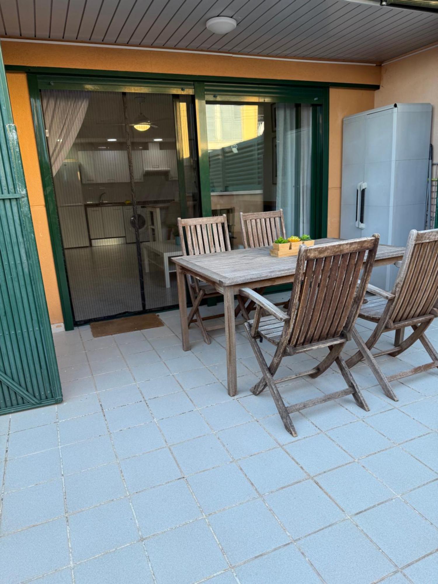 Mar Y Montana - L'Hospitalet De L'Infant Apartman Kültér fotó